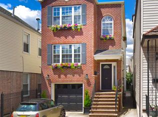 62 Warwick St #2, Newark, NJ 07105