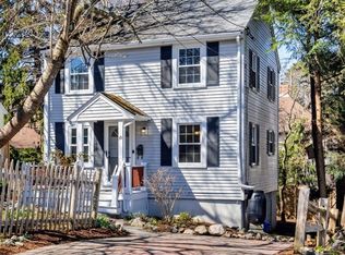 19 Sylvia St, Lexington, MA 02421