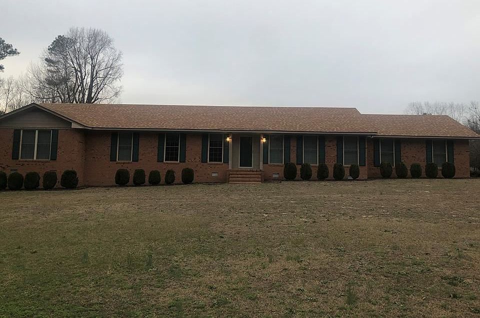 1st image of 1403 S Harding Dr