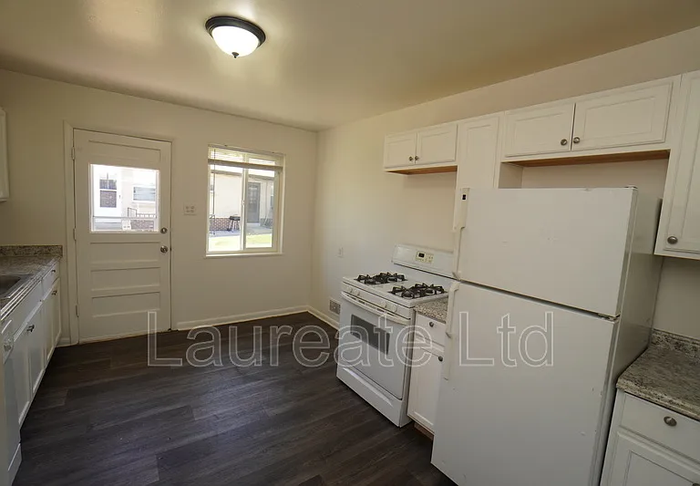 4475 E Yale Ave — Photo 5