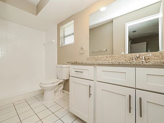 2nd image of 1506 Kestrel Way