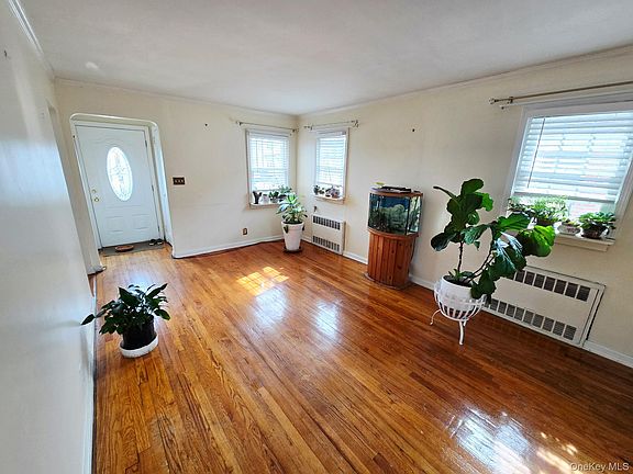 3rd image of 60 Liberty Boulevard