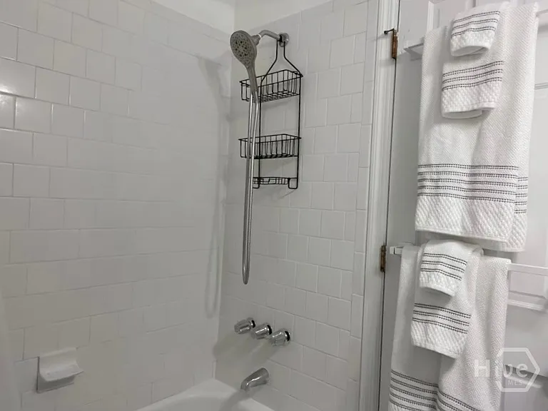 217 W Taylor St — Photo 19