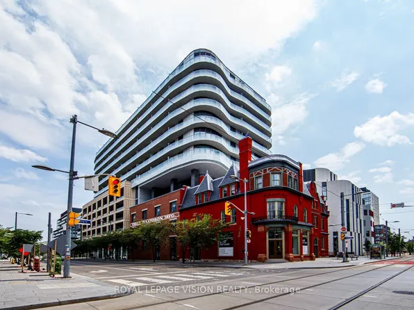 425 Front St E #1008, Toronto, ON M5A 0X2