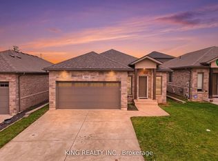 914 Ellrose Ave, Windsor, ON N8Y3W9