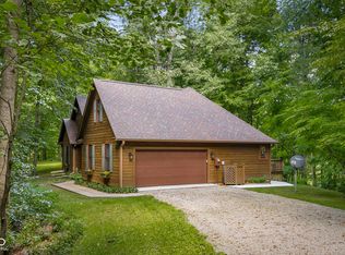 13555 W Bellsville Pike, Columbus, IN 47201