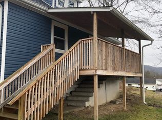 900 Frontage Dr, Moundsville, WV 26041