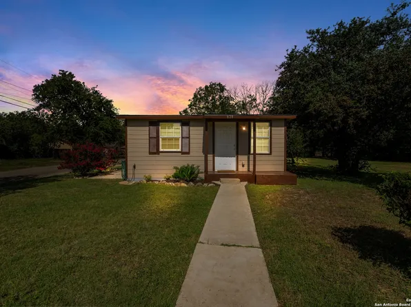 620 Stratton, Seguin, TX 78155