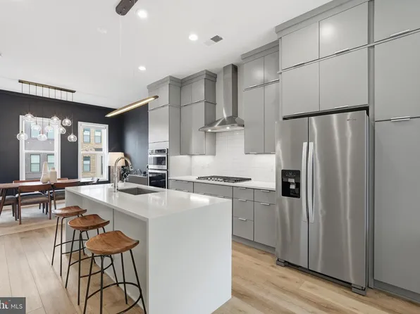 4691 Charger Pl, Chantilly, VA 20151