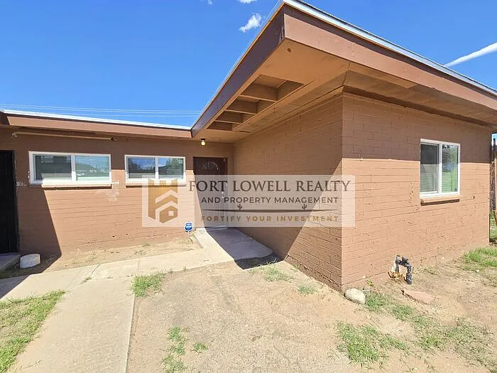 1 bed, 1.0 bath, 600 sqft, $950 — Photo 2