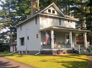 721 2nd St, Carlton, MN 55718