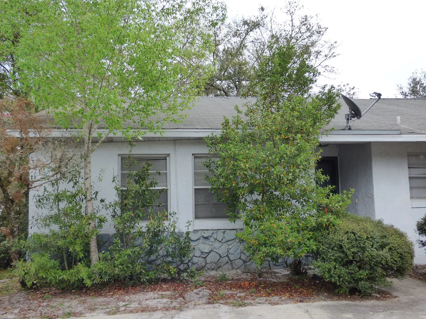 2 BR / 2 BA Duplex In Apopka — Photo 1