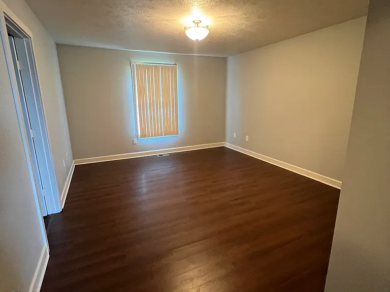 2984 Country Knoll Dr — Photo 10
