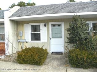 18 Regent Ct, Brick, NJ