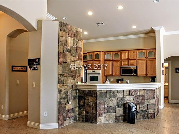 3rd image of 2809 Tanagrine Dr