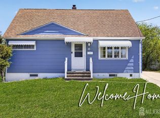 6 Jasko Ct, South Amboy, NJ 08879