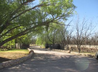 3851 Snow Rd, Las Cruces, NM 88005