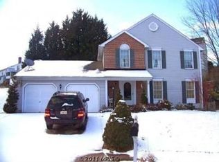 9541 Hallhurst Rd, Baltimore, MD 21236