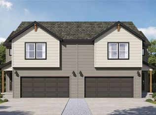3502 SE Sunset Ridge Dr, Raymore, MO 64083
