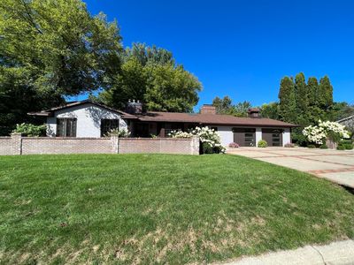 414 Crescent Dr, Albert Lea, MN, 56007