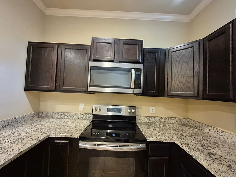 6522 Marcel Way #102 — Photo 9