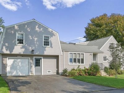 550 Reef Road, Fairfield, CT, 06824