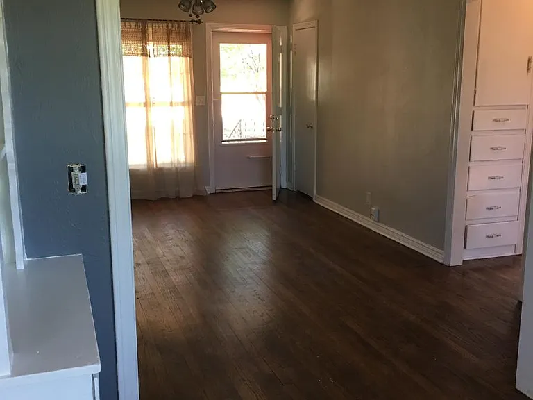 226 Benton Rd — Photo 5