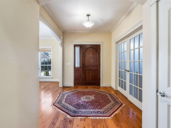 5th image of 3010 Cortney Cir