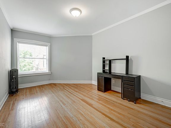 5th image of 5551 S Kimbark Ave APT 9