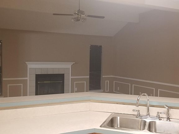 3rd image of 5512 Royal Meadow Ln