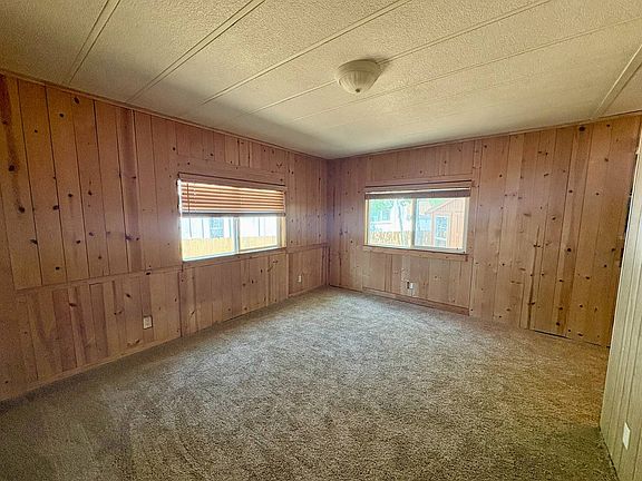 5th image of 201 Manor Dr #23