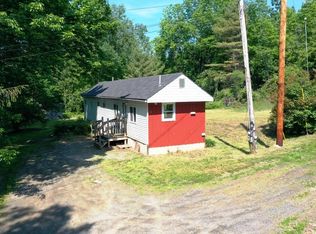 16 Maple St, Guilford, ME 04443