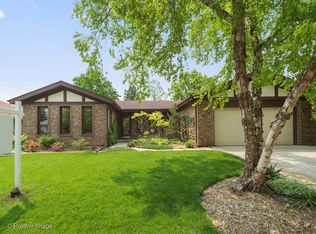 8717 W 97th St, Palos Hills, IL