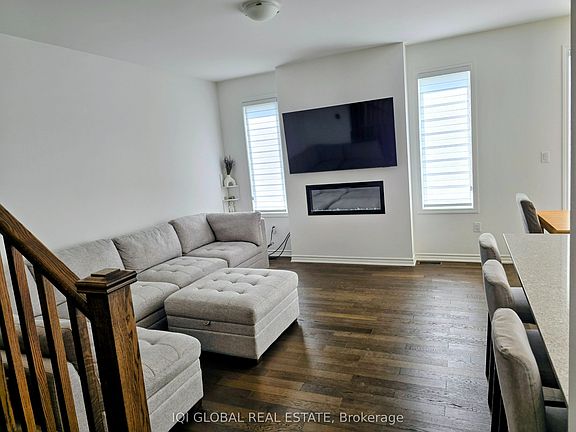 5th image of 357 Reid Dr