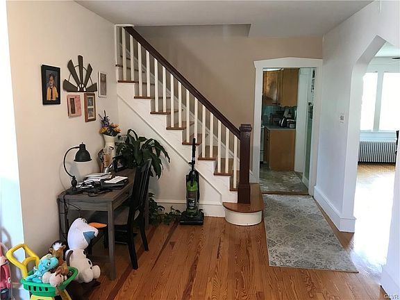 4th image of 4458 W Mountain View Dr