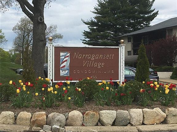 2nd image of 400 Narragansett Pkwy APT Sc11
