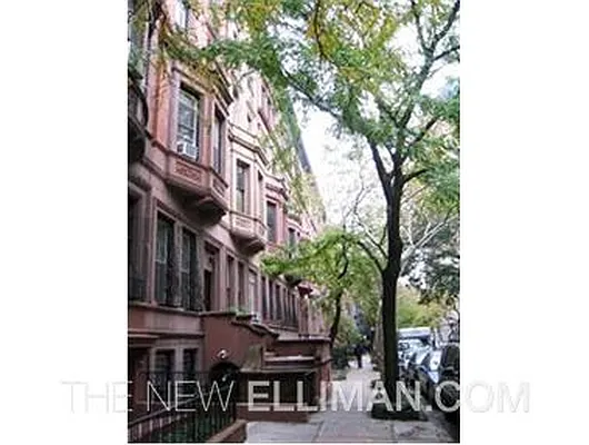 Rented by Douglas Elliman | media 16