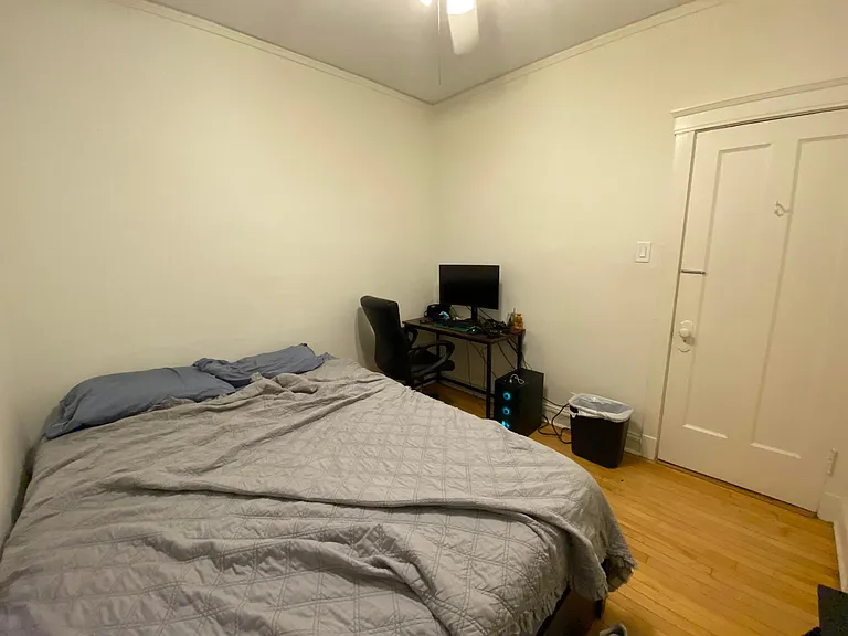 852 W Diversey Pkwy #2F — Photo 21