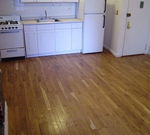 4th image of 2060 2nd Ave APT 3B