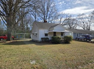 4022 Northaven Dr, Charlotte, NC 28206