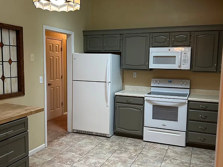 4801 Westport Dr — Photo 4