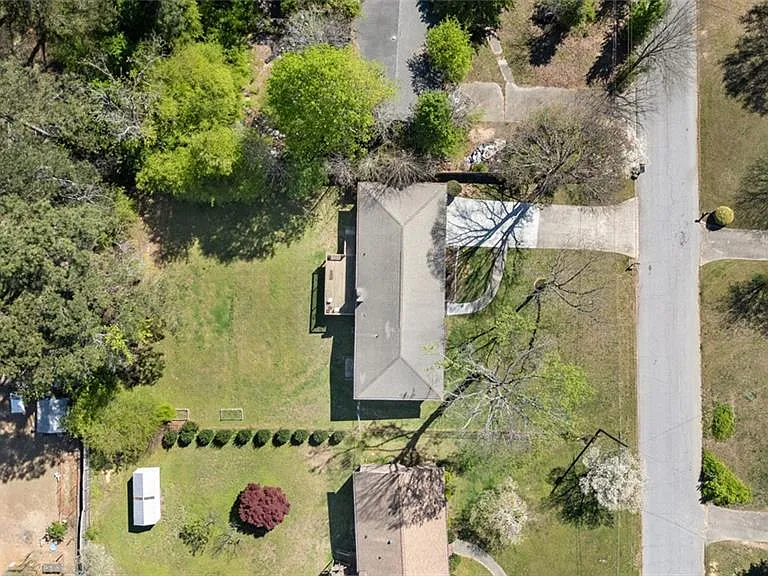 3941 Forest Dr — Photo 45