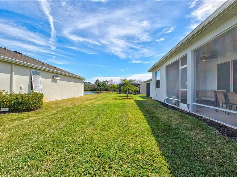 13905 Woodbridge Ter — Photo 33
