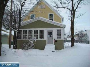 111 W 28th St, Hibbing, MN 55746