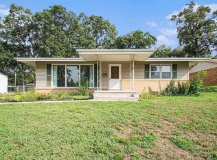 3715 Surrey Ln, South Bend, IN