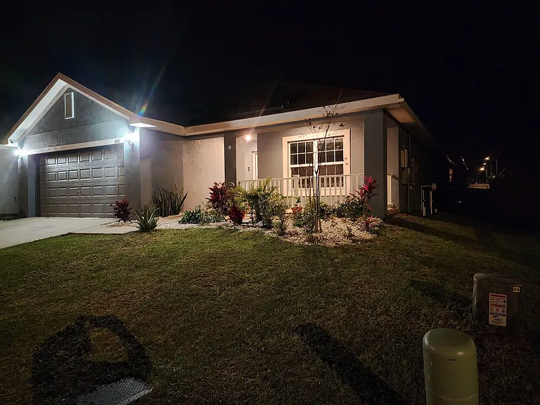 640 Tanaro Ln — Photo 17