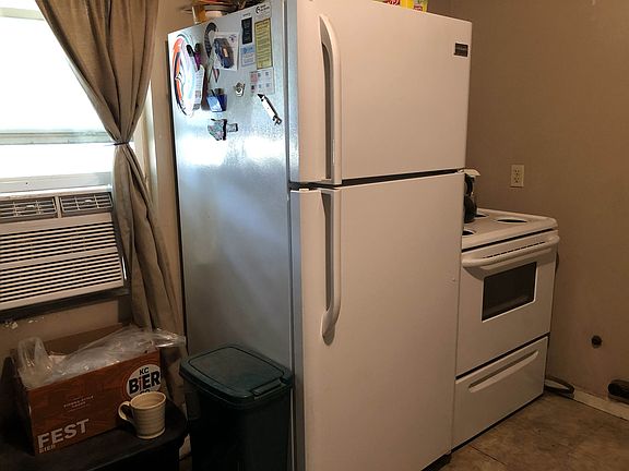 2nd image of 507 SE 6th St