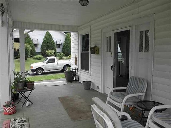 2nd image of 312 S Boone St