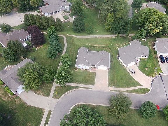 Aerial neighborhood