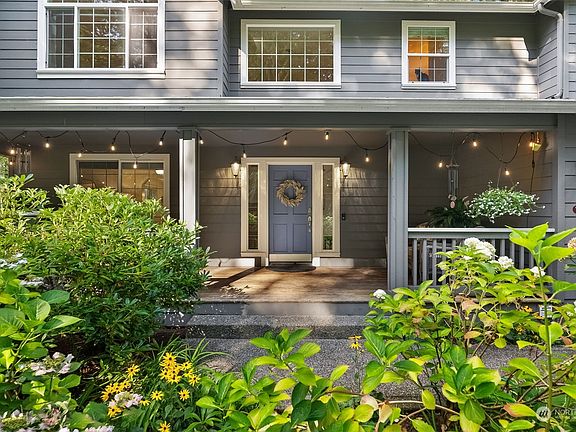 3rd image of 15911 41st Avenue NW